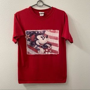 Disney Minnie Mouse American sweetheart shirt red small